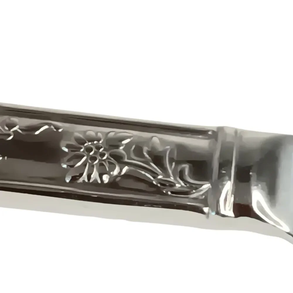 Reed & Barton Queens Garden 12 Steak Knives Glossy Stainless Flatware Floral